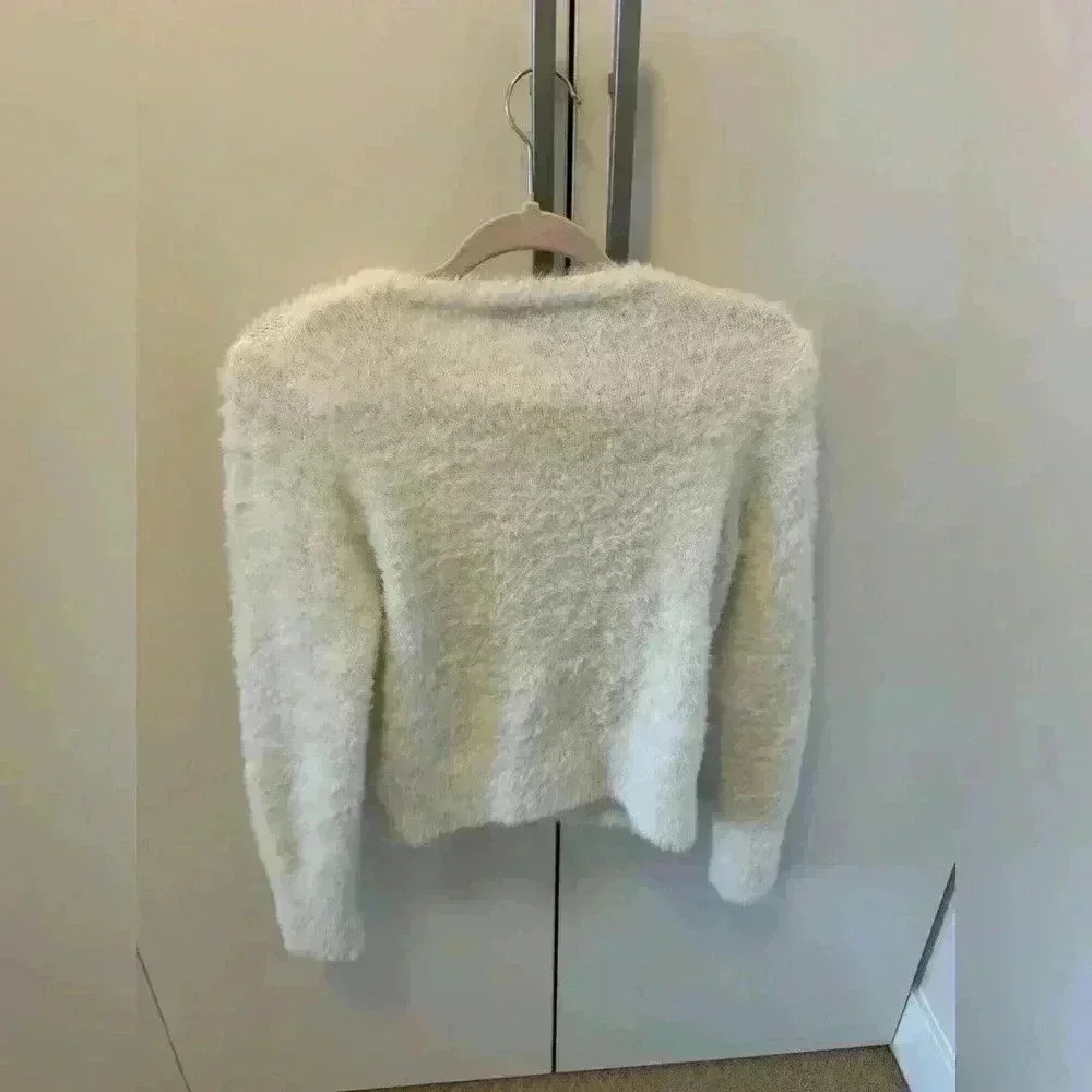 Fluffy Soft White Cropped Sweater Cozy Fuzzy Knit Size S/M - Picture 4 of 4